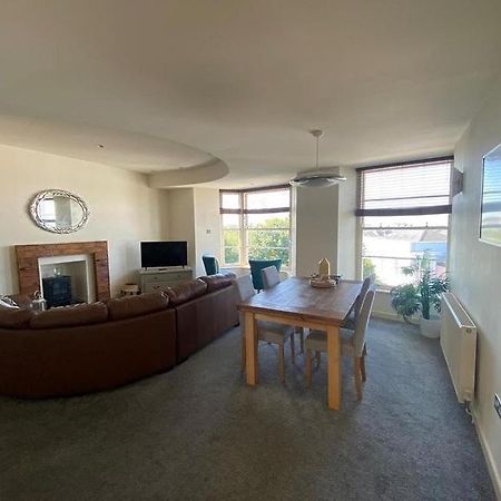 Caldey View- A Beautiful Flat In The Heart Oftenby Dış mekan fotoğraf